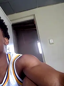 Snapshot of Ydee0655 chatting on September 22, 2025, 10:28 am Ydee0655 online show from September 22, 2025, 10:28 am