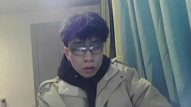 Snapshot of shuai321 chatting on March 10, 2025, 1:32 pm shuai321 online show from March 10, 2025, 1:32 pm