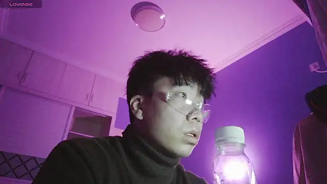 Snapshot of shuai321 chatting on January 16, 2026, 4:44 pm shuai321 online show from January 16, 2026, 4:44 pm