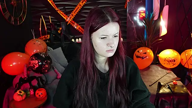 Lily Moonlight online show from October 30, 2025, 6:59 am