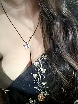 Beautyy38 online show from November 8, 2025, 3:29 am