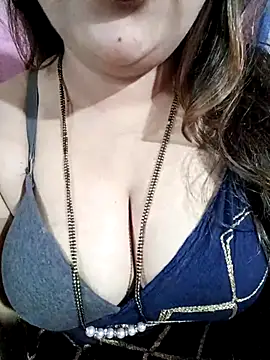 Beautyy38 online show from December 20, 2025, 3:13 am