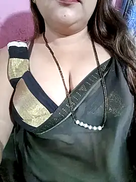 Beautyy38 online show from April 9, 2026, 3:06 am