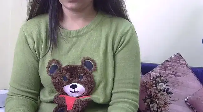 Snapshot of WildRuhi20 chatting on January 6, 2025, 4:15 am WildRuhi20 online show from January 6, 2025, 4:15 am