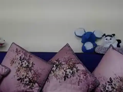 Snapshot of WildRuhi20 chatting on January 16, 2025, 11:04 am WildRuhi20 online show from January 16, 2025, 11:04 am