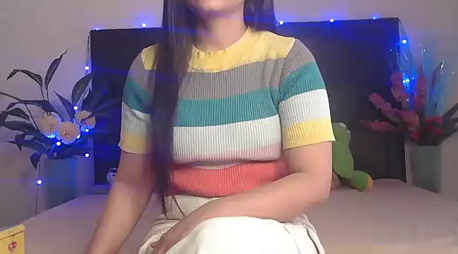 Snapshot of WildRuhi20 chatting on March 12, 2025, 10:05 am WildRuhi20 online show from March 12, 2025, 10:05 am