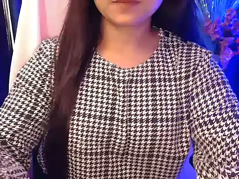 WildRuhi20 online show from April 19, 2026, 4:12 am