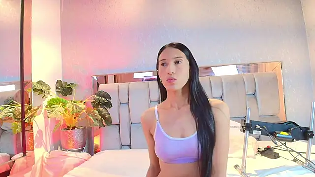 Snapshot of RoseTaylor__ chatting on February 13, 2026, 5:03 am RoseTaylor online show from February 13, 2026, 5:03 am