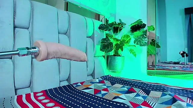 RoseTaylor   online show from March 18, 2026, 5:43 am