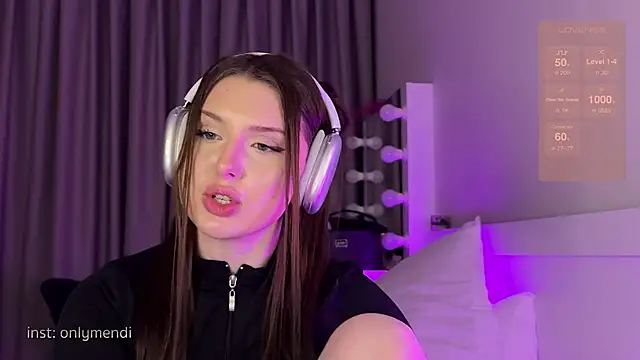 MENNDI online show from January 28, 2025, 6:17 pm