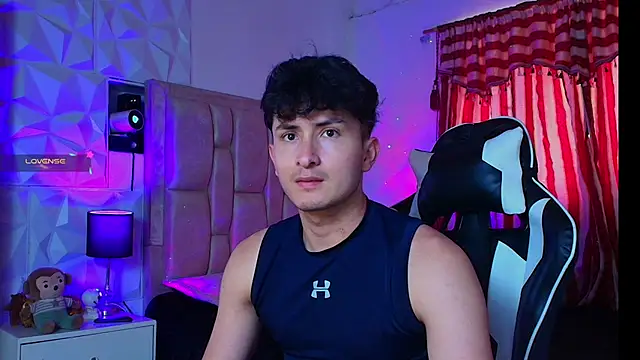 santyago taylor online show from January 18, 2025, 6:32 pm