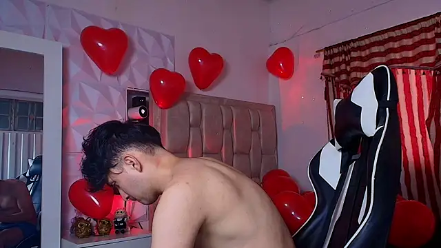 santyago taylor online show from February 14, 2025, 7:12 pm