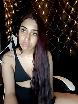 ifeelverywet andhot online show from October 26, 2025, 4:29 am