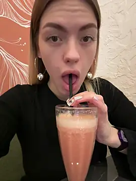 -Sexy Barbie- online show from February 20, 2025, 9:11 am