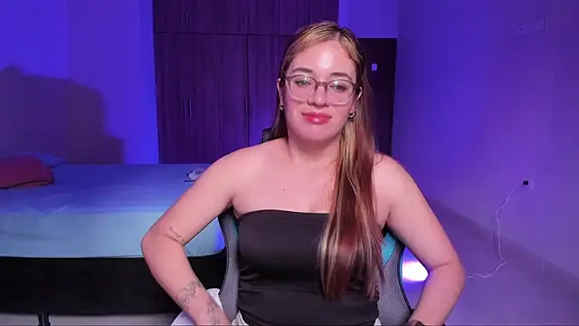 atenas 05  online show from February 28, 2025, 6:41 pm