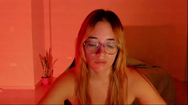 atenas 05  online show from March 18, 2026, 9:34 am