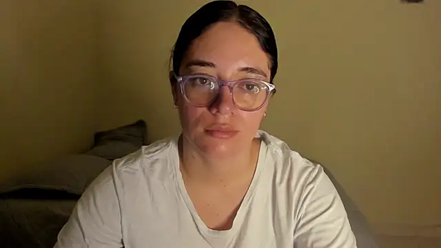 Snapshot of atenas_05_ chatting on July 11, 2026, 9:34 am atenas 05 online show from July 11, 2026, 9:34 am