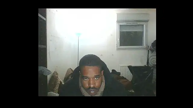 POPAYE972 online show from December 4, 2024, 6:28 pm