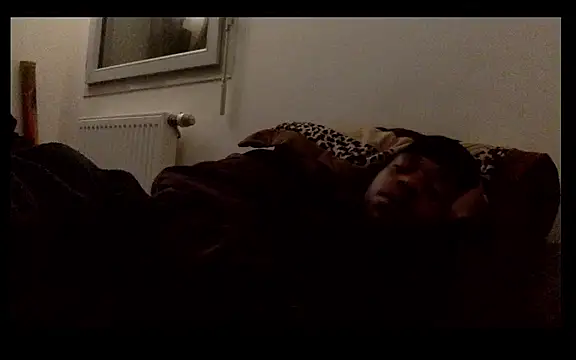 POPAYE972 online show from February 18, 2026, 10:39 pm