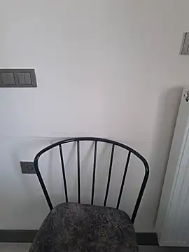 cansuozell online show from November 7, 2025, 10:04 am