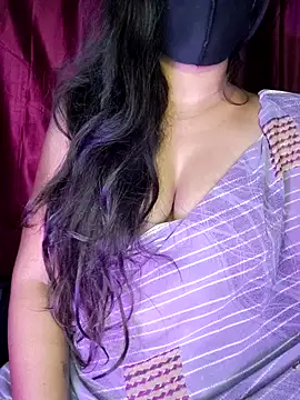 Snapshot of SexyAndHottie chatting on December 4, 2024, 9:40 am SexyAndHottie online show from December 4, 2024, 9:40 am