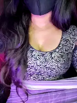 Snapshot of SexyAndHottie chatting on January 14, 2025, 3:04 pm SexyAndHottie online show from January 14, 2025, 3:04 pm