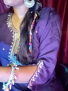 Snapshot of SexyAndHottie chatting on September 22, 2025, 3:41 am SexyAndHottie online show from September 22, 2025, 3:41 am