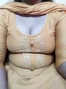 Cute Sona17 online show from January 14, 2025, 4:40 pm