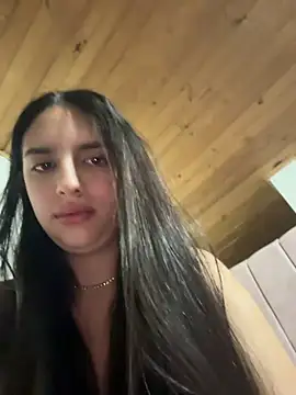 Snapshot of paulette_dupont chatting on May 10, 2026, 12:16 am paulette dupont online show from May 10, 2026, 12:16 am