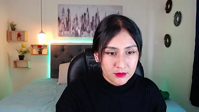 mia aira online show from January 31, 2025, 8:01 pm