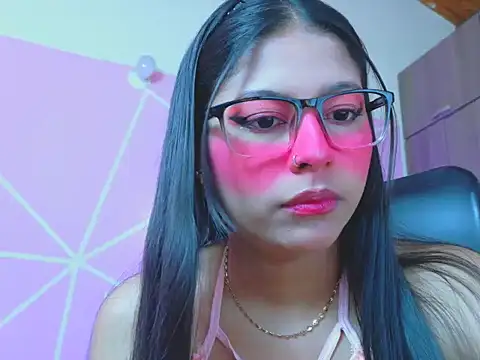  ALLYSON18  online show from April 11, 2026, 11:36 am