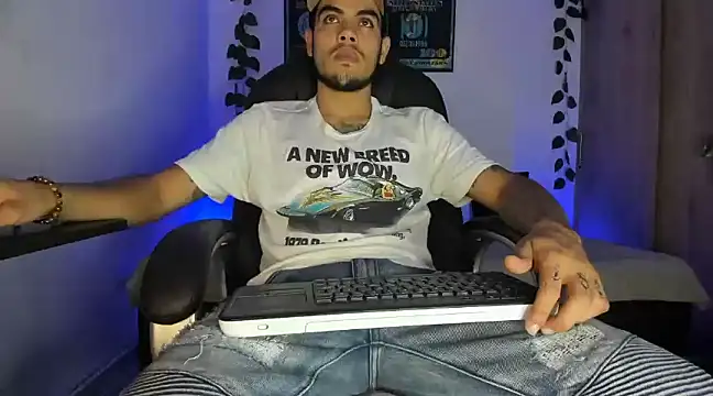 mikee scooth online show from March 15, 2025, 12:25 am