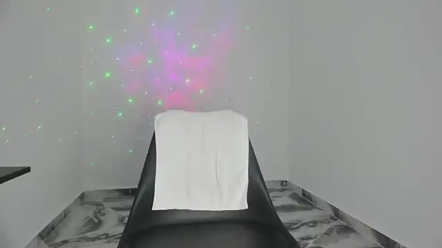 mikee scooth online show from November 5, 2025, 11:27 pm