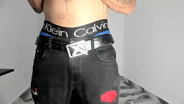 mikee scooth online show from November 7, 2025, 9:53 am