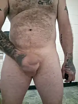 PNTlooker256 online show from April 27, 2026, 6:50 pm