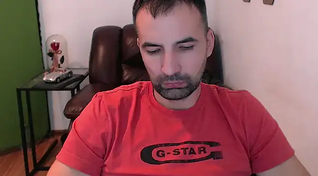 Leo 1617 online show from December 4, 2024, 3:32 pm