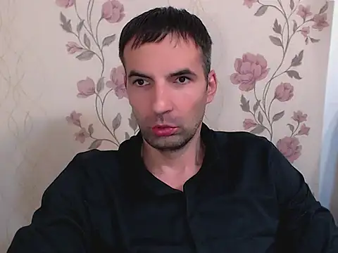 Leo 1617 online show from October 24, 2025, 2:57 pm