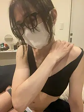 mel  mel online show from March 29, 2026, 1:33 pm