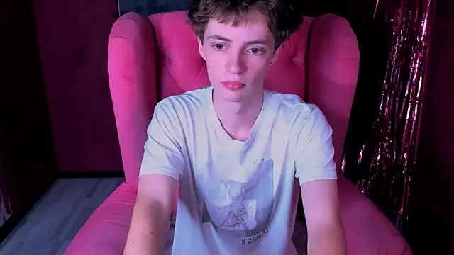 LukeSweet online show from January 11, 2026, 11:26 am