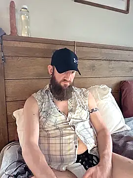 Icebearsticlese online show from February 13, 2026, 10:17 pm