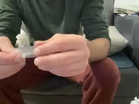 Snapshot of 4small4inchlol chatting on February 7, 2026, 8:01 pm 4small4inchlol online show from February 7, 2026, 8:01 pm