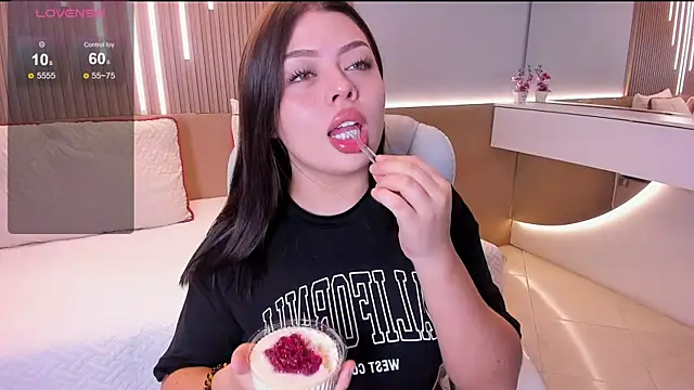 Sexy paradise18  online show from November 29, 2025, 3:42 am