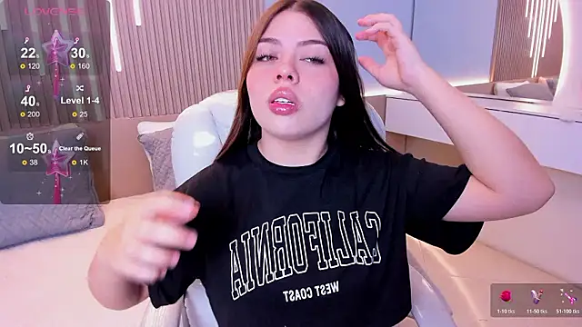 Snapshot of Sexy_paradise18_ chatting on February 28, 2026, 3:29 am Sexy paradise18 online show from February 28, 2026, 3:29 am