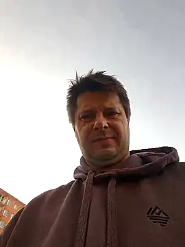 Snapshot of brbrrbrbrb chatting on February 25, 2026, 3:10 pm brbrrbrbrb online show from February 25, 2026, 3:10 pm