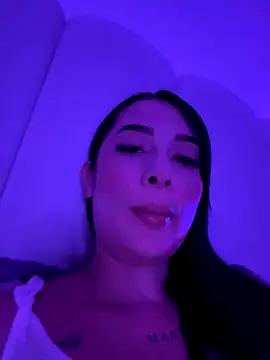 Libia James online show from November 21, 2025, 3:16 am