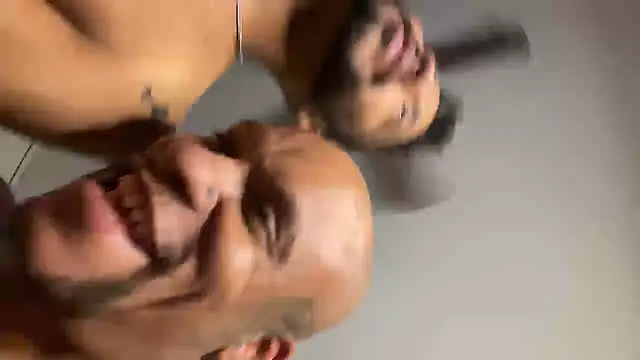 SexxyreddMale online show from January 28, 2025, 9:30 am