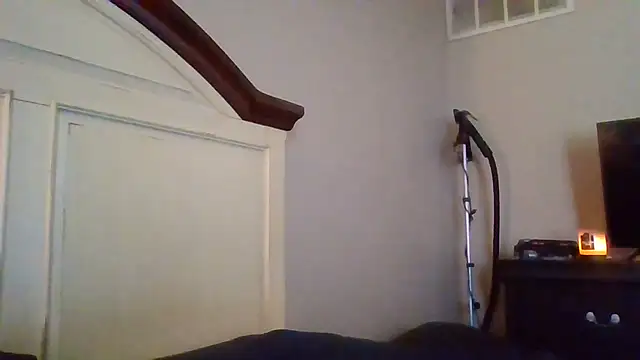 SexxyreddMale online show from March 19, 2026, 6:01 pm