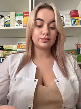 Maya Willis online show from November 1, 2025, 5:31 am