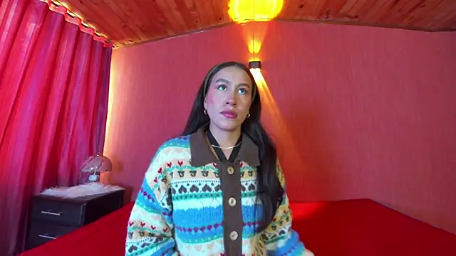 EmiGomez  online show from January 16, 2026, 1:48 pm