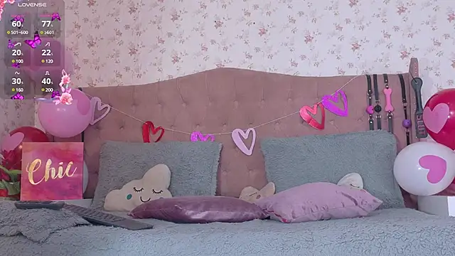 AvrillThomas online show from February 19, 2025, 6:32 pm